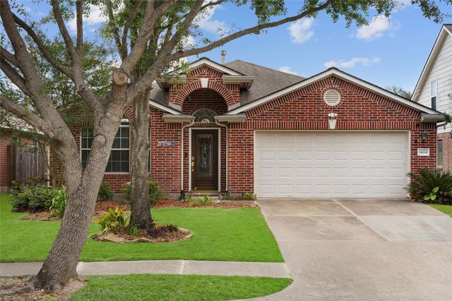 14614 Mills Park Lane, Cypress, TX 77429