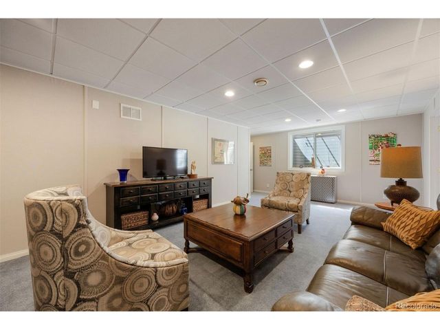 16351 Somerset Dr, Broomfield, CO 80023