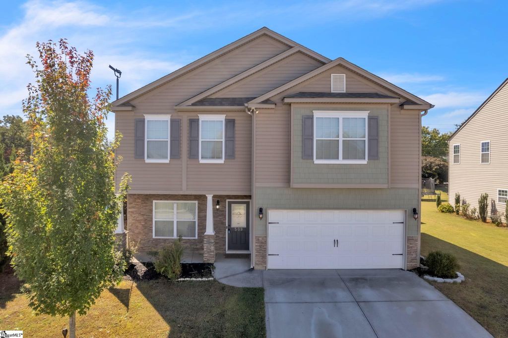 509 Friar Park Lane, Lyman, SC 29365