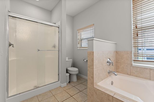 221 NE 1st Avenue 5, Minneapolis, MN 55413