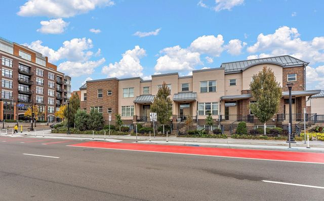 221 NE 1st Avenue 5, Minneapolis, MN 55413