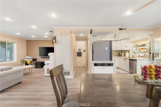 2157 W Essex Circle, Anaheim, CA 92804