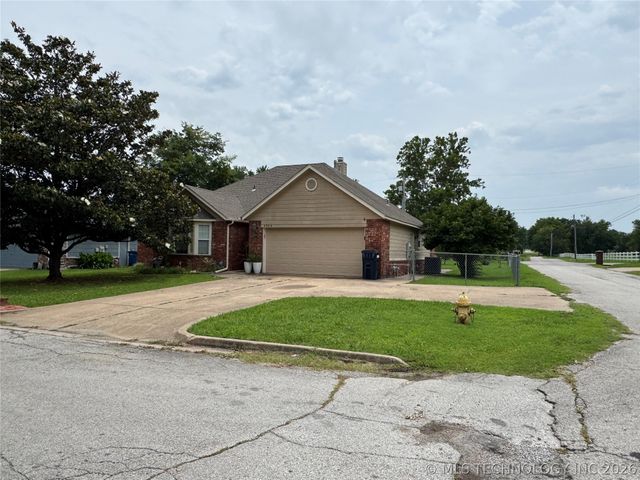 5954 W 43rd Street, Tulsa, OK 74107