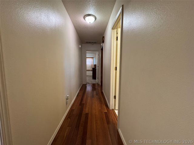 5954 W 43rd Street, Tulsa, OK 74107