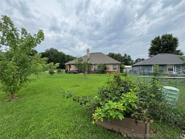 5954 W 43rd Street, Tulsa, OK 74107