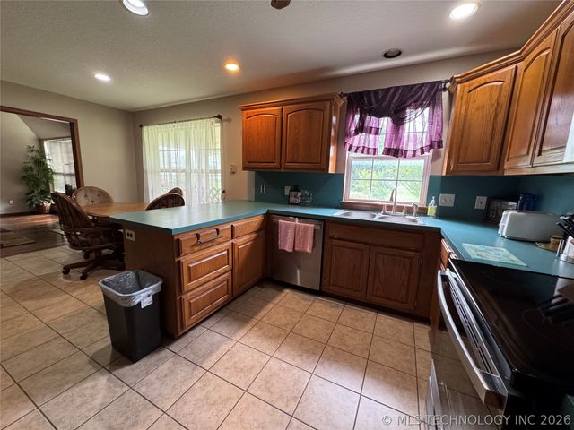 5954 W 43rd Street, Tulsa, OK 74107