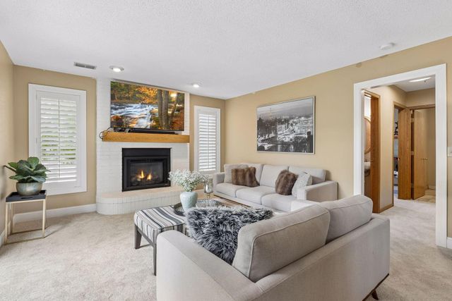 3895 Minnesota Lane N, Plymouth, MN 55446