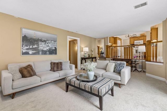 3895 Minnesota Lane N, Plymouth, MN 55446