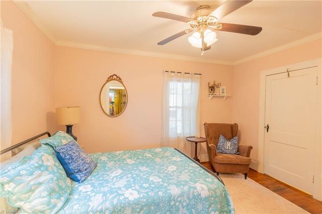 422 Main Street, Dobson, NC 27017