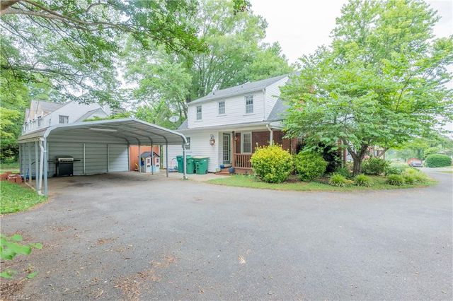 422 Main Street, Dobson, NC 27017