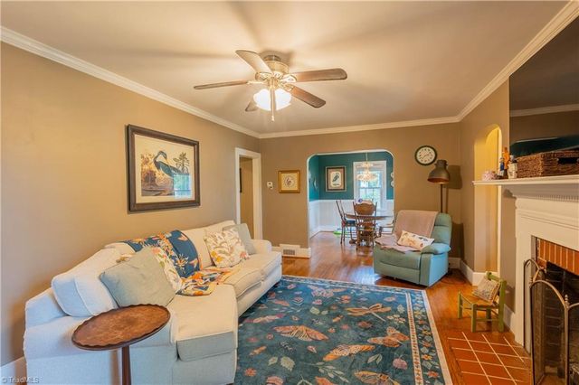 422 Main Street, Dobson, NC 27017