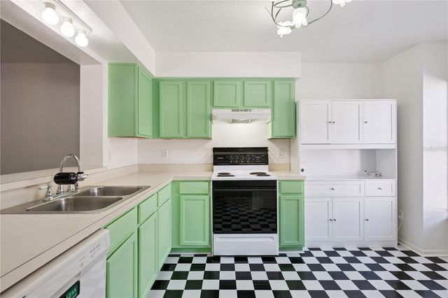 565 GREEN SPRING CIRCLE, Winter Springs, FL 32708