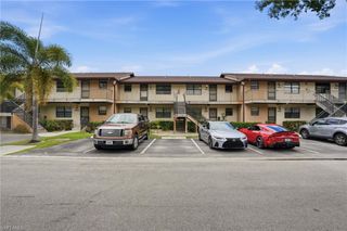5323 Treetops DR T203, Naples, FL 34113