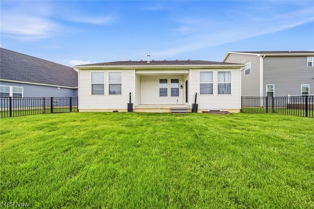 5380 Hawks Nest Circle, Sheffield Village, OH 44054