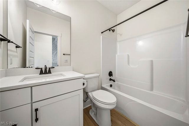 5380 Hawks Nest Circle, Sheffield Village, OH 44054