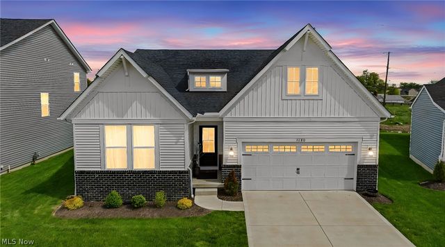 5380 Hawks Nest Circle, Sheffield Village, OH 44054