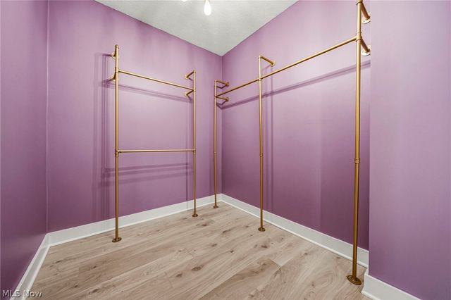 5380 Hawks Nest Circle, Sheffield Village, OH 44054