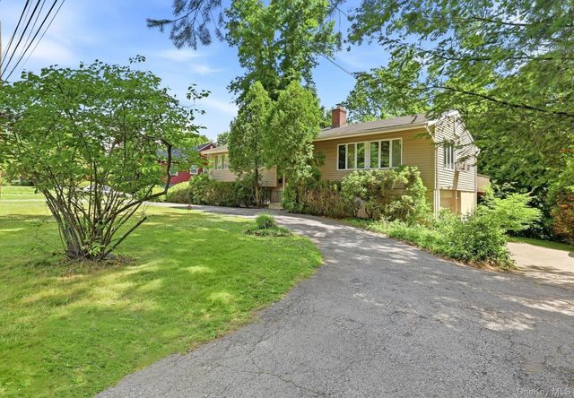 69 Crawford Terrace, New Rochelle, NY 10804