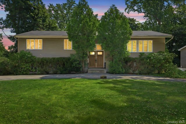 69 Crawford Terrace, New Rochelle, NY 10804