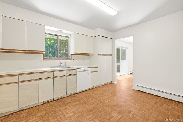 69 Crawford Terrace, New Rochelle, NY 10804