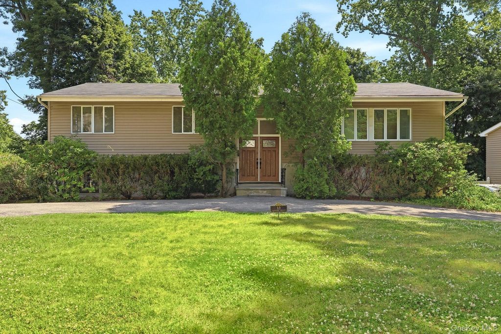 69 Crawford Terrace, New Rochelle, NY 10804