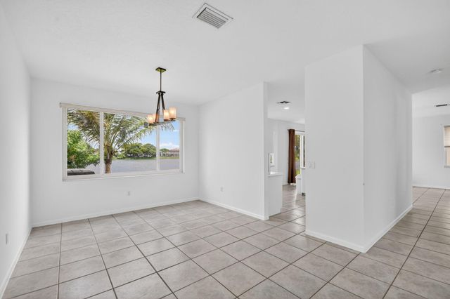 7693 Northtree Way, Lake Worth, FL 33467