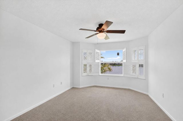 7693 Northtree Way, Lake Worth, FL 33467