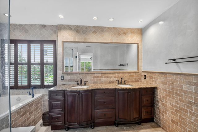 7693 Northtree Way, Lake Worth, FL 33467