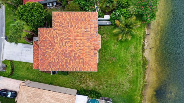 7693 Northtree Way, Lake Worth, FL 33467