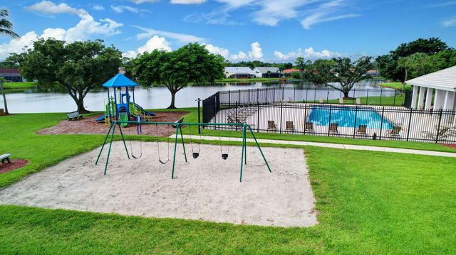 7693 Northtree Way, Lake Worth, FL 33467