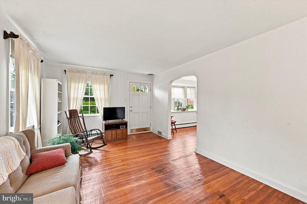 2404 GEORGIAN LN, BROOMALL, PA 19008 — photo 5