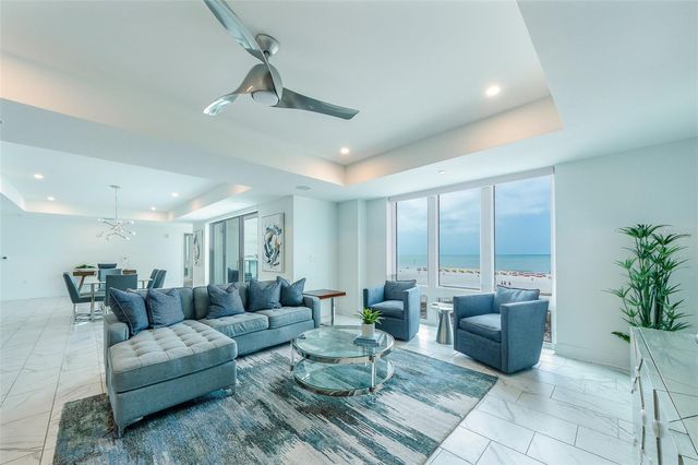 15 AVALON STREET 401, Clearwater Beach, FL 33767