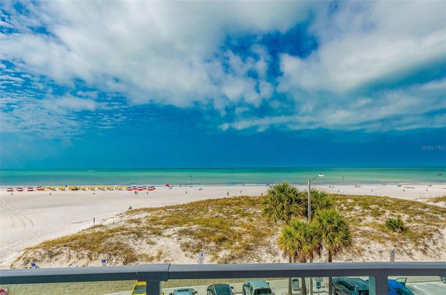 15 AVALON STREET 401, Clearwater Beach, FL 33767