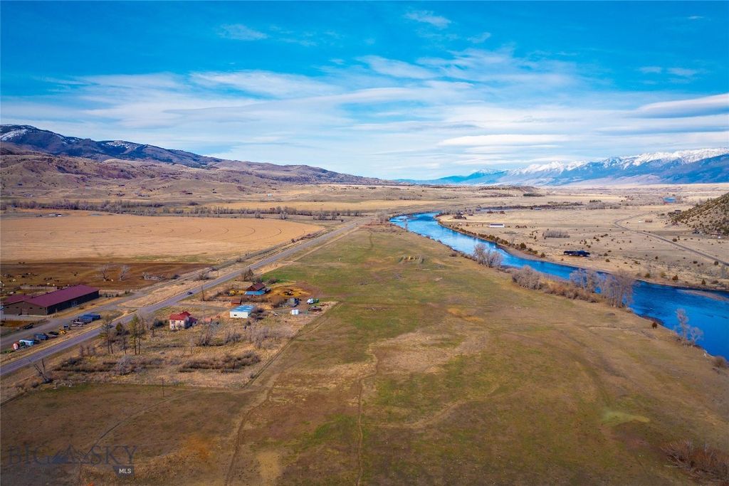 TBD HWY 89, Emigrant, MT 59027 photo 14