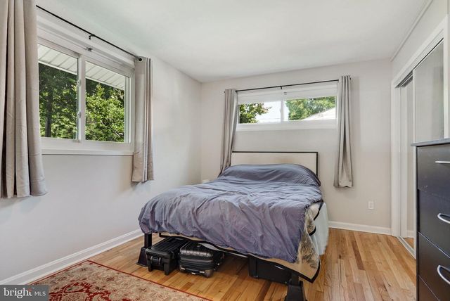 6369 EDSALL RD, Alexandria, VA 22312