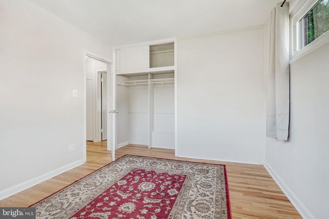 6369 EDSALL RD, Alexandria, VA 22312