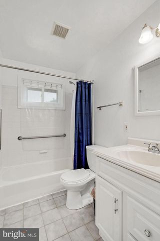 6369 EDSALL RD, Alexandria, VA 22312