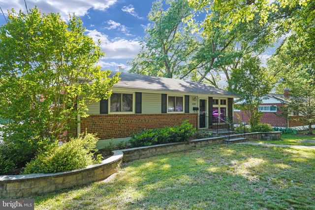 6369 EDSALL RD, Alexandria, VA 22312