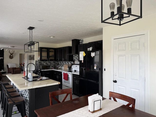 3377 3rd Lane Lane, Oxford, WI 53952