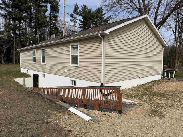 3377 3rd Lane Lane, Oxford, WI 53952