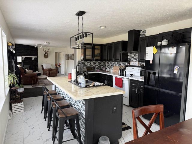 3377 3rd Lane Lane, Oxford, WI 53952