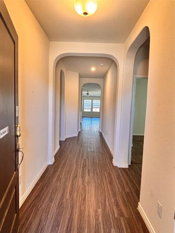 4104 Spur Trail, Denton, TX 76208