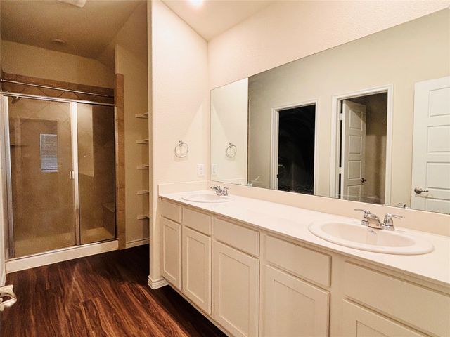 4104 Spur Trail, Denton, TX 76208