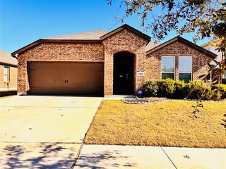 4104 Spur Trail, Denton, TX 76208
