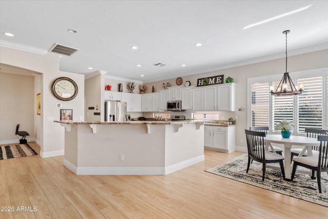 6926 S ST RUBEN Avenue, Gilbert, AZ 85298