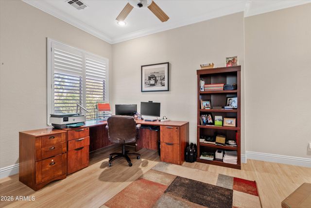 6926 S ST RUBEN Avenue, Gilbert, AZ 85298