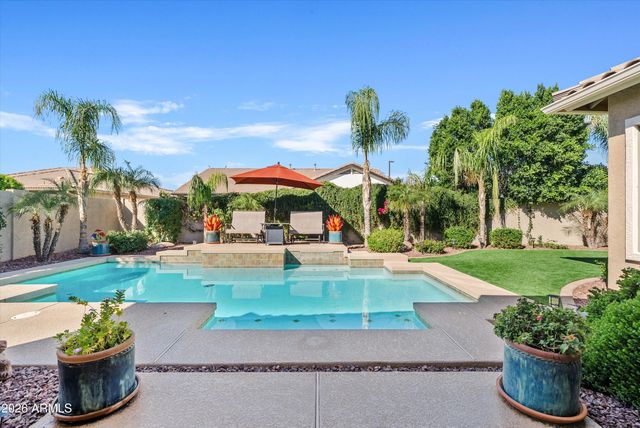 6926 S ST RUBEN Avenue, Gilbert, AZ 85298