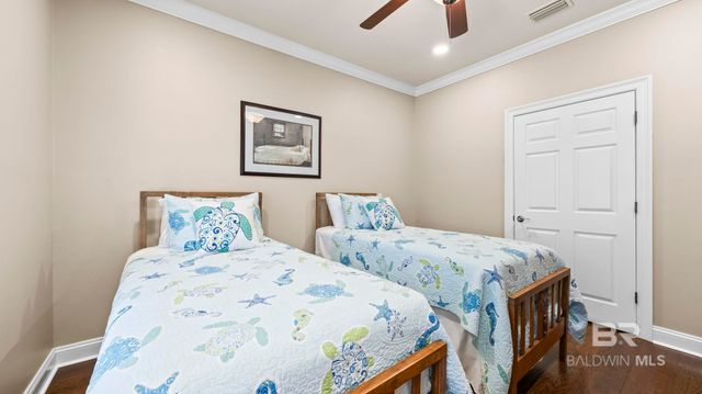 16 Baywalk Drive, Gulf Shores, AL 36542