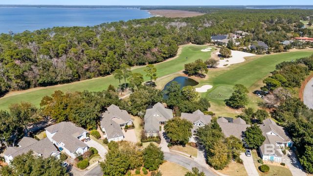 16 Baywalk Drive, Gulf Shores, AL 36542