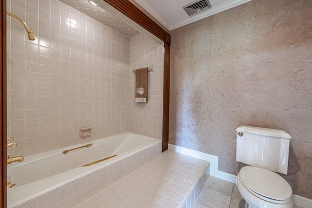 3100 Surrey, Lake Charles, LA 70605